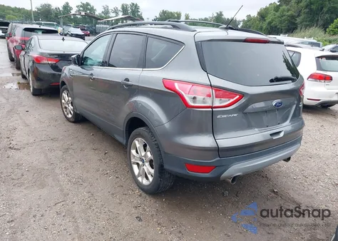 2013 Ford Escape Se z USA, uszkodzony, nr VIN 1FMCU9G92DUC31938
